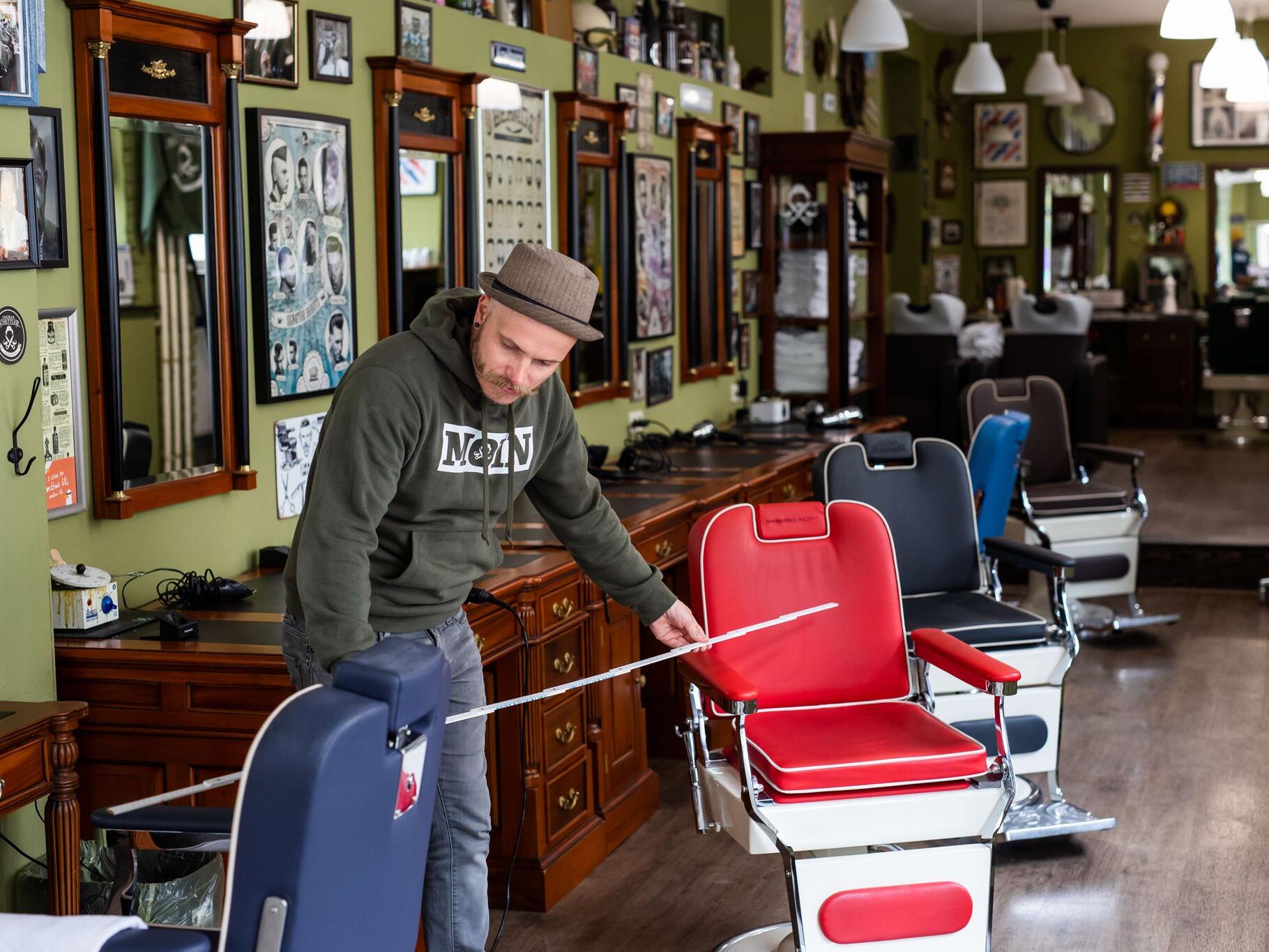 Friseurbesuch Das Sind Die Corona Auflagen Web De