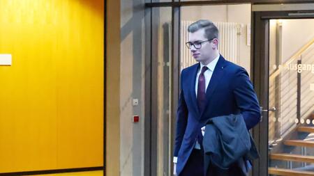 Halemba will sich zu Vorwürfen nicht vor Gericht äußern