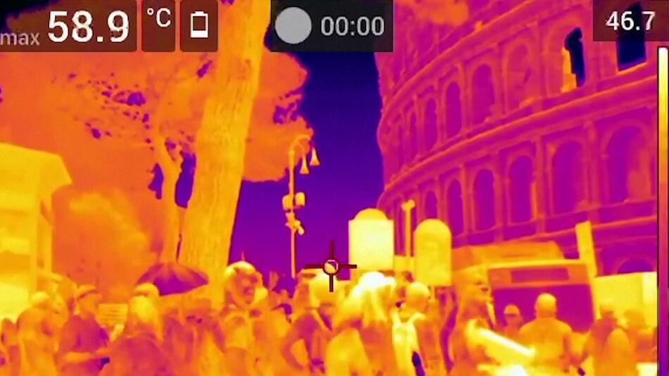 Wärmebildkamera zeigt: Bodentemperaturen über 50 Grad Celsius.