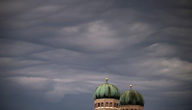 Wolken über München