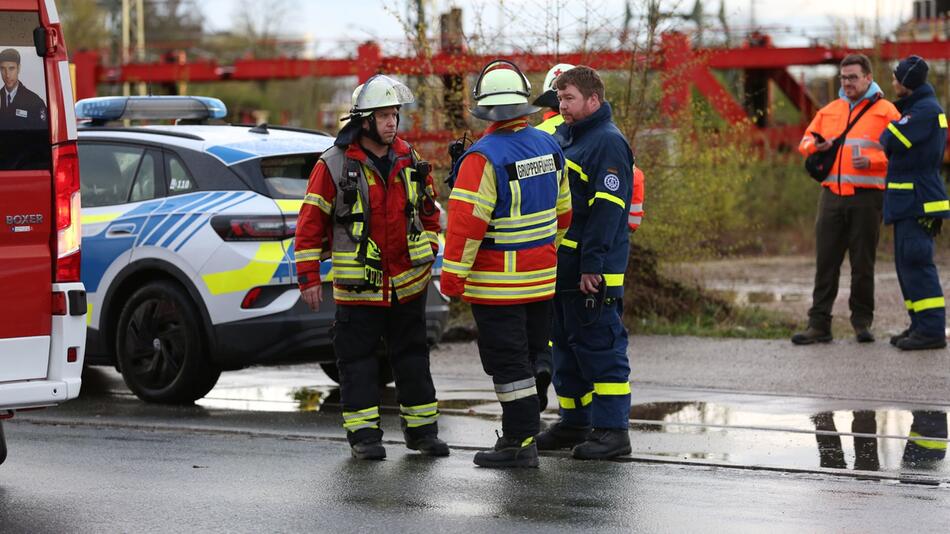 Person von Zug angefahren