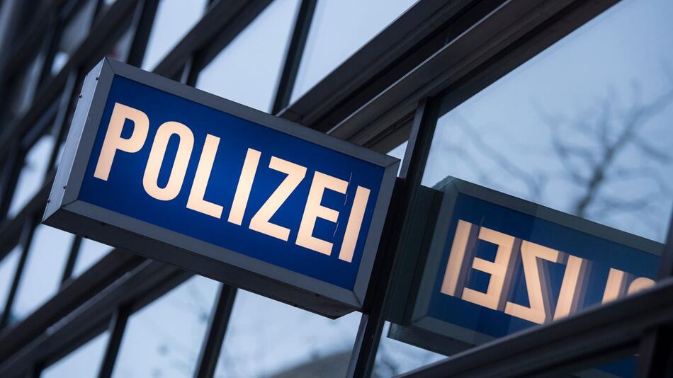 Schriftzug Polizei