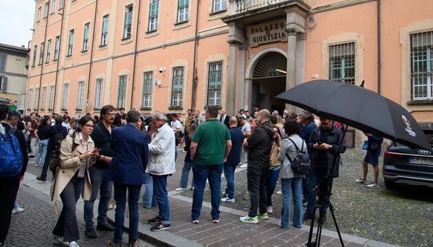 Anhörung bei der Staatsanwaltschaft in Pavia in Mordfall Poggi