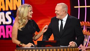 Barbara Schöneberger und Stefan Raab in ihrer neuen Samstagabendshow "Wer weiß wie wann was war?".