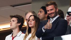 Siegessicher: Victoria Beckham und David Beckham beim Spiel England gegen Argentinien.