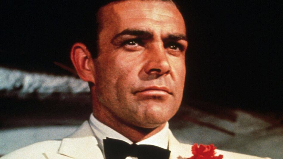 Fast hätte Sean Connery (Bild aus "Goldfinger") eine Vorgängerin als James Bond gehabt.