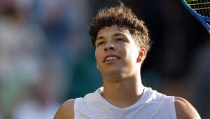 Ben Shelton trifft im Viertelfinale von Wimbledon auf Jannik Sinner.