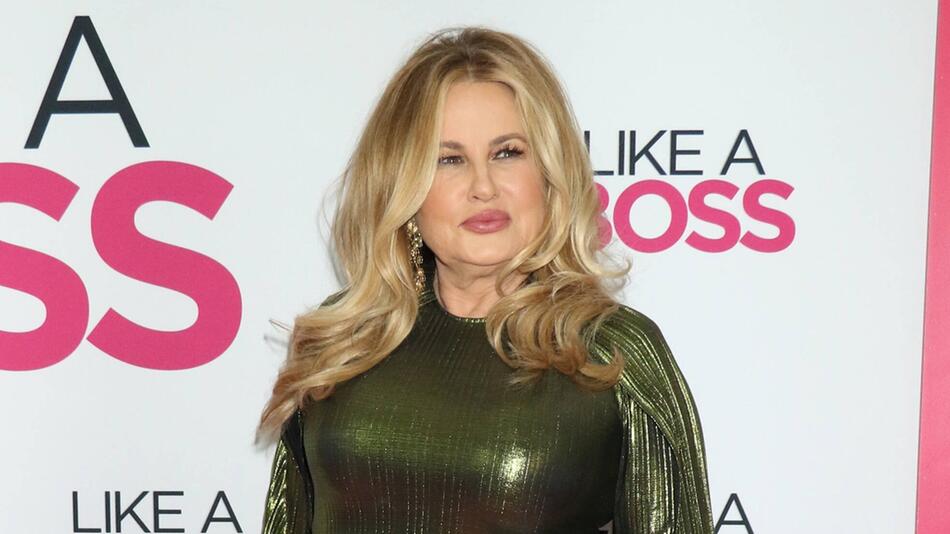 Jennifer Coolidge ist nachtragend gegenüber Seriengatte Greg.
