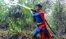 Der Jugendliche Rudiyansah bekämpft im Superman-Kostüm die Waldbrände in Indonesien