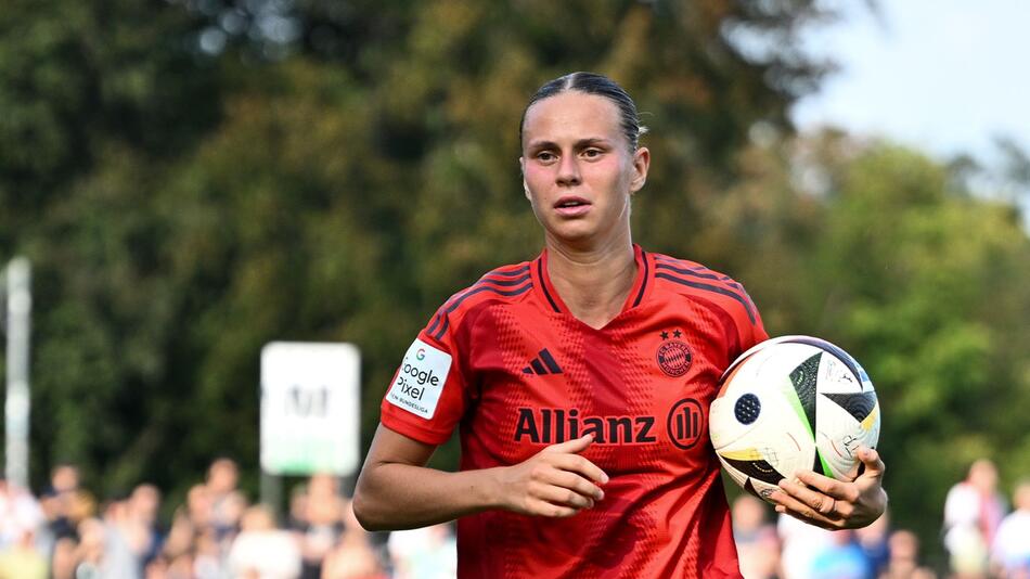 Klara Bühl von Bayern München