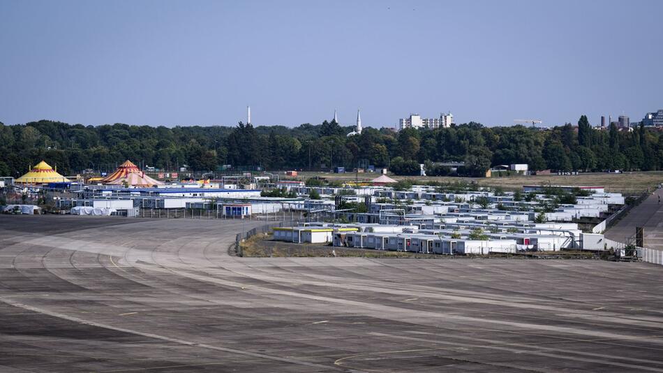 Flüchtlingsunterkünfte auf dem Tempelhofer Feld