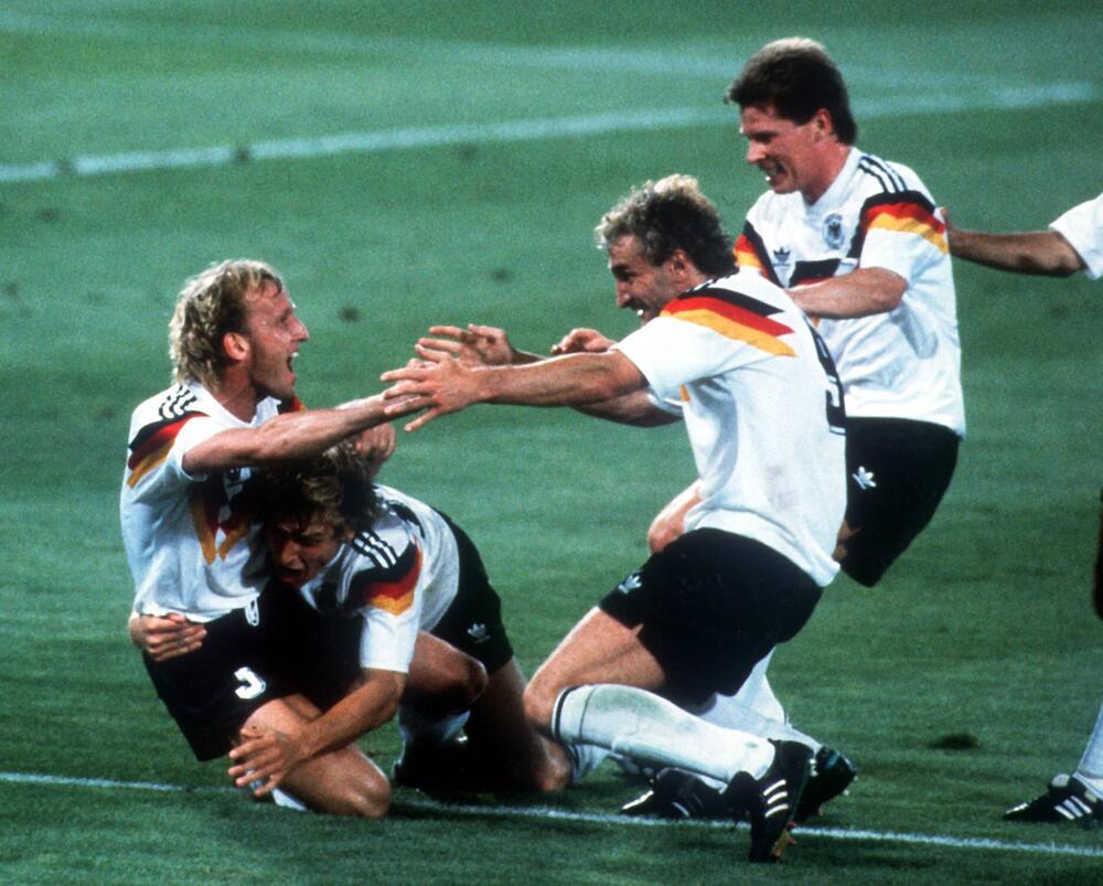 Rudi Völler und Andreas Brehme.