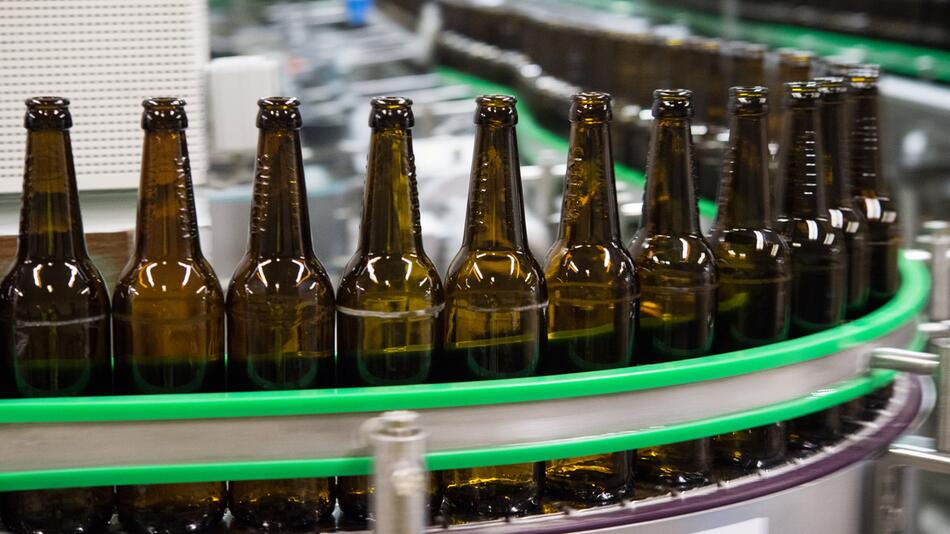 Brauerei-Verband fordert Pfandverdopplung für Bierflaschen