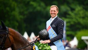 Pferdesport: Deutsches Spring- und Dressur Derby