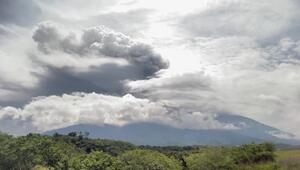 Feuervulkan in Guatemala wieder aktiv