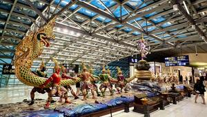 Skulptur im Suvarnabhumi Flughafen in Bangkok