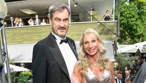 Markus Söder und seine Ehefrau Karin halten ihre Ehe meistens privat.