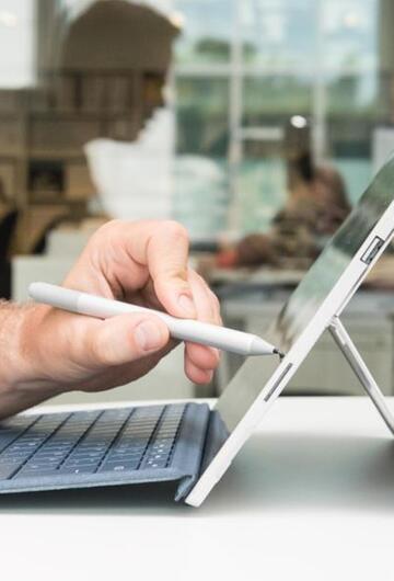 Mit Pen auf Touchscreen arbeiten