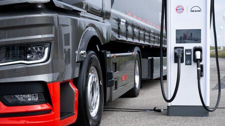 Deutschland darf Lkw-Ladepunkte mit 1,6 Milliarden fördern