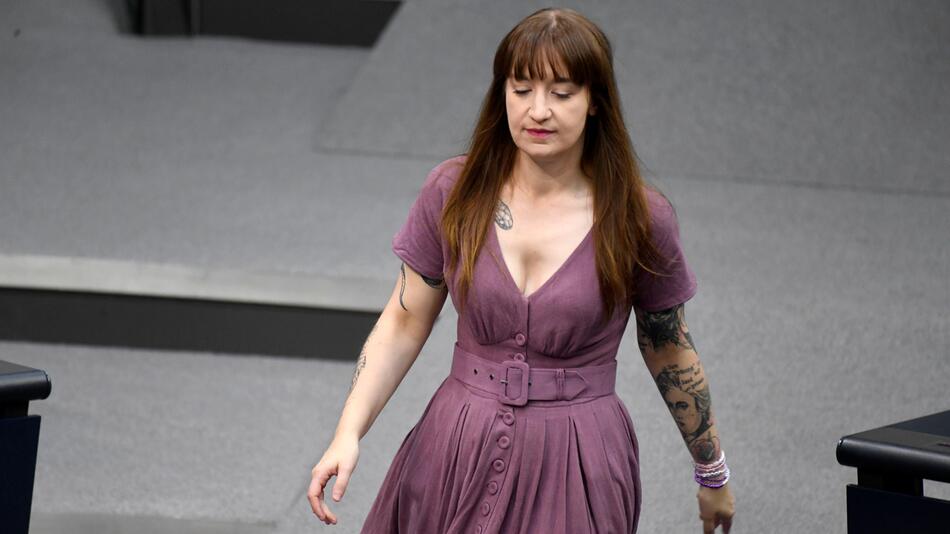 Heidi Reichinnek in der 14. Sitzung des 21. Deutschen Bundestages