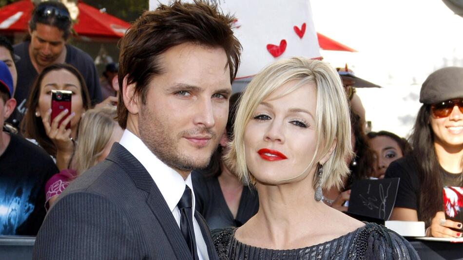 Peter Facinelli und Jennie Garth waren bis 2012 verheiratet und haben drei Töchter zusammen.