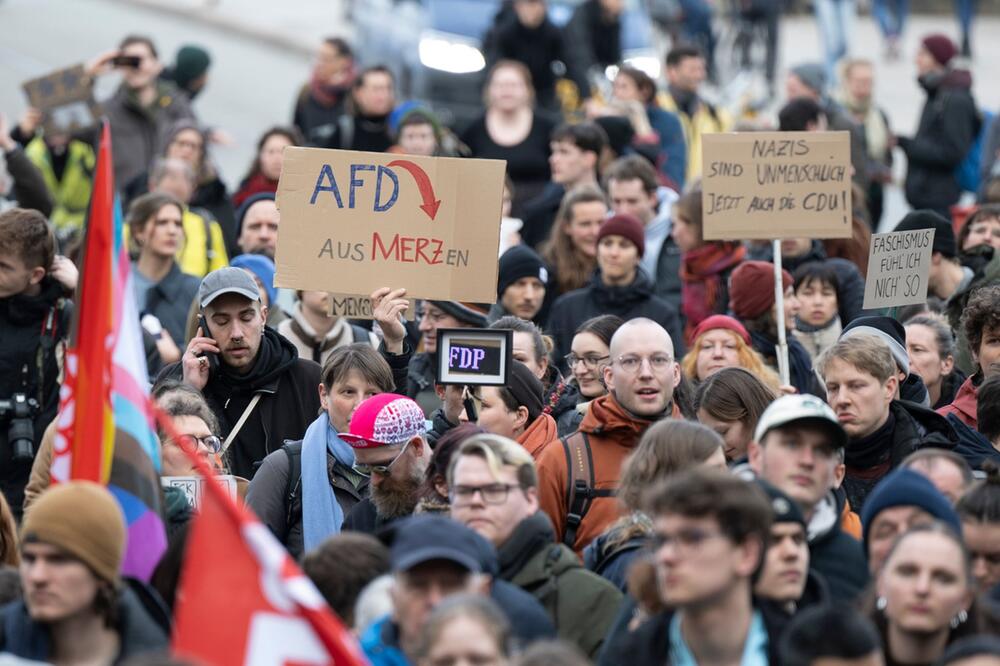 Demonstration zur Migrationspolitik – Dresden