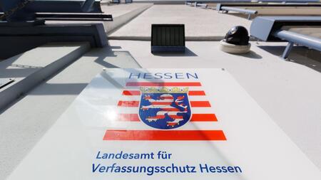 Hessens Landtag sucht Verfassungsfeinde im eigenen Haus