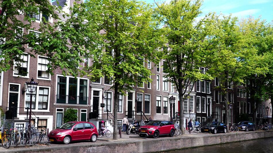 Höchste Touristensteuer Europas: Amsterdam will Tourismus eindämmen