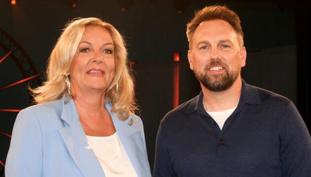 Steven Gätjen und Bettina Tietjen bilden das neue Moderationsduo für die "NDR Talk Show".