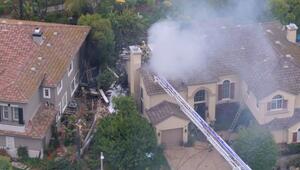 Zwei Tote nahe Los Angeles: Kleinflugzeug stürzt in Wohnhaus