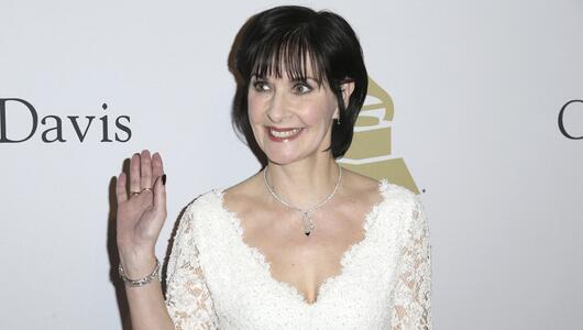 Enya