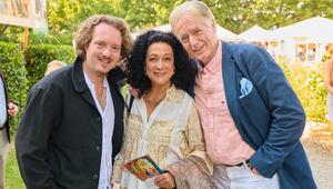 Sohn Nikolaus (l.), Barbara Wussow und Albert Fortell auf der Rosenburg.