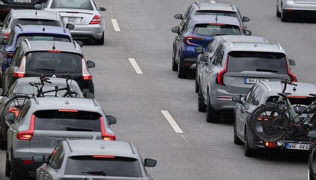 Ferienstart in NRW: Staus und "Schneckentempo" drohen