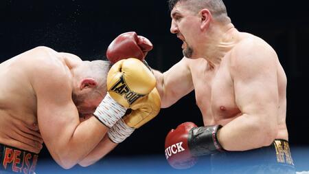Mit 41 wieder im Ring: Marco Huck gewinnt Comeback-Kampf