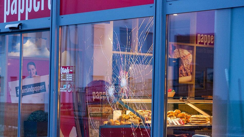 Angriff vor Bäckerei in Fulda
