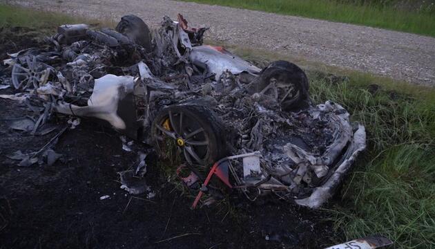 Unfall mit über 200 km/h: Sportwagenfahrer verliert bei Leutkirch Kontrolle