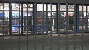 Stillstand beginnt: Keine Busse, Straßen- und U-Bahnen am Montag