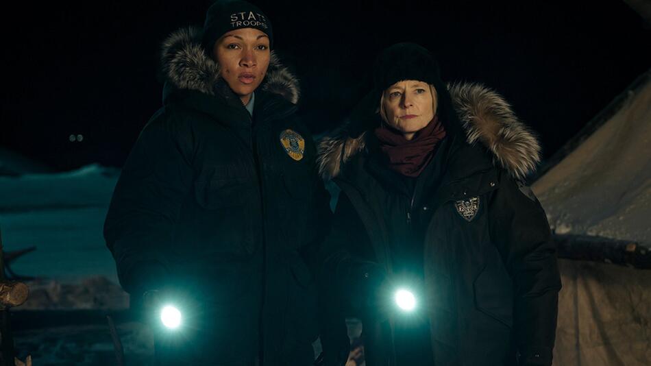Kali Reis und Jodie Foster (r.) in "True Detective: Night Country".