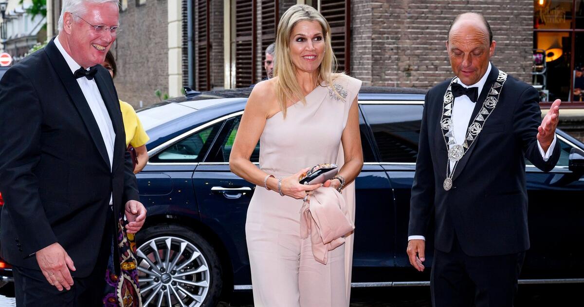 Schoudershow Koningin Máxima | web.d