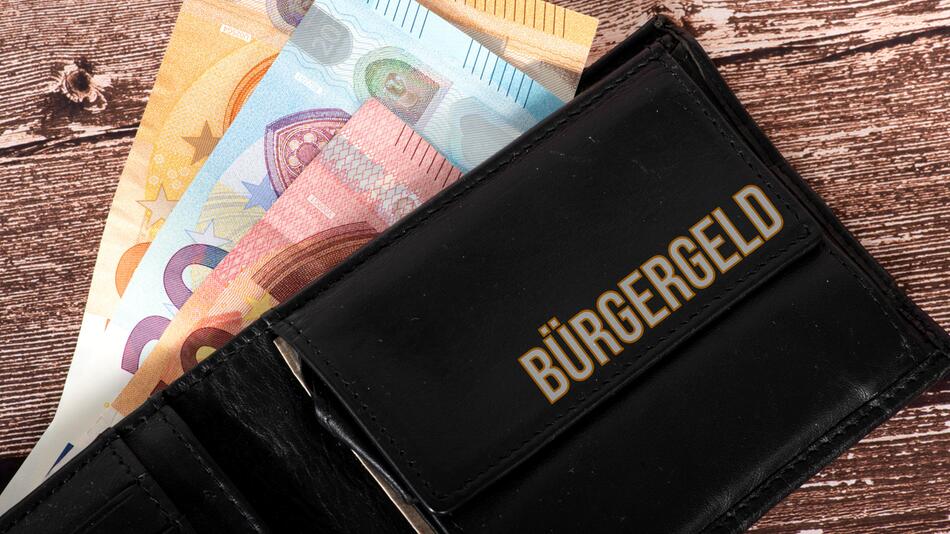 Symbolbild einer Geldbörse mit Bürgergeld-Aufschrift