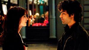 Anne Hathaway und Adrian Grenier in "Der Teufel trägt Prada".