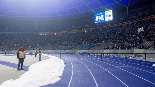 Die Fans von Hertha BSC verließen bereits nach 15 Minuten die Kurve.