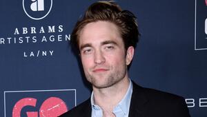Robert Pattinson wird in "The Batman Part II" erneut ins Fledermauskostüm schlüpfen.
