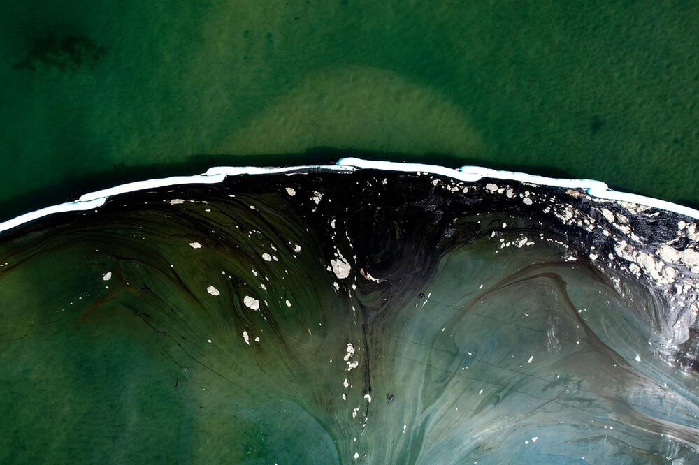 Ölteppich vor südkalifornischer Küste