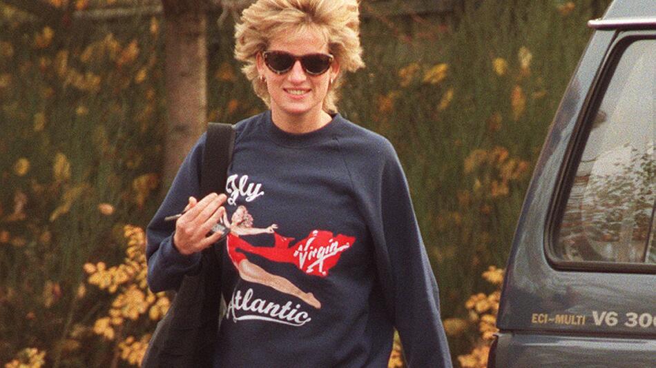 Sweatshirt von Prinzessin Diana in den USA teuer versteigert