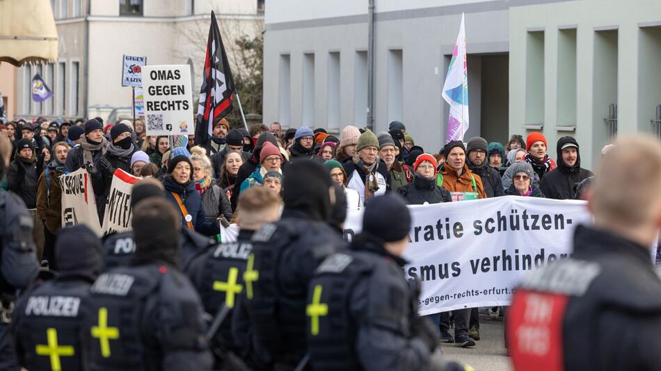 Demonstration gegen Junge Alternative