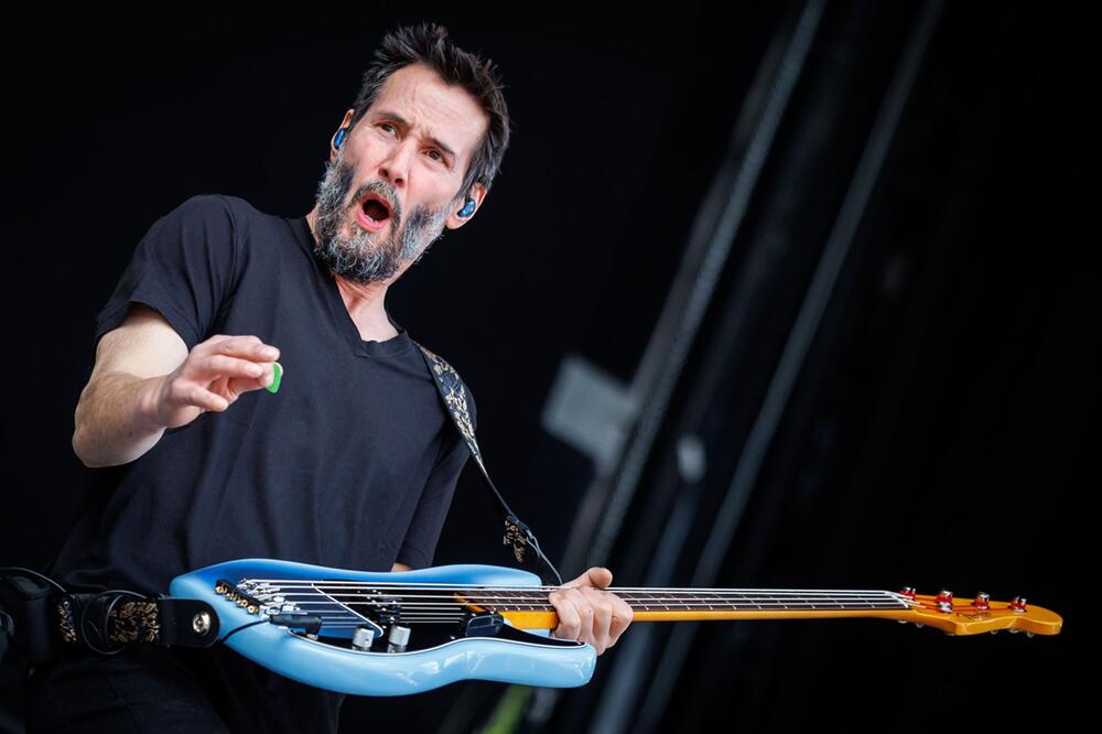 Keanu Reeves beim Open-Air-Festival "Rock im Park"