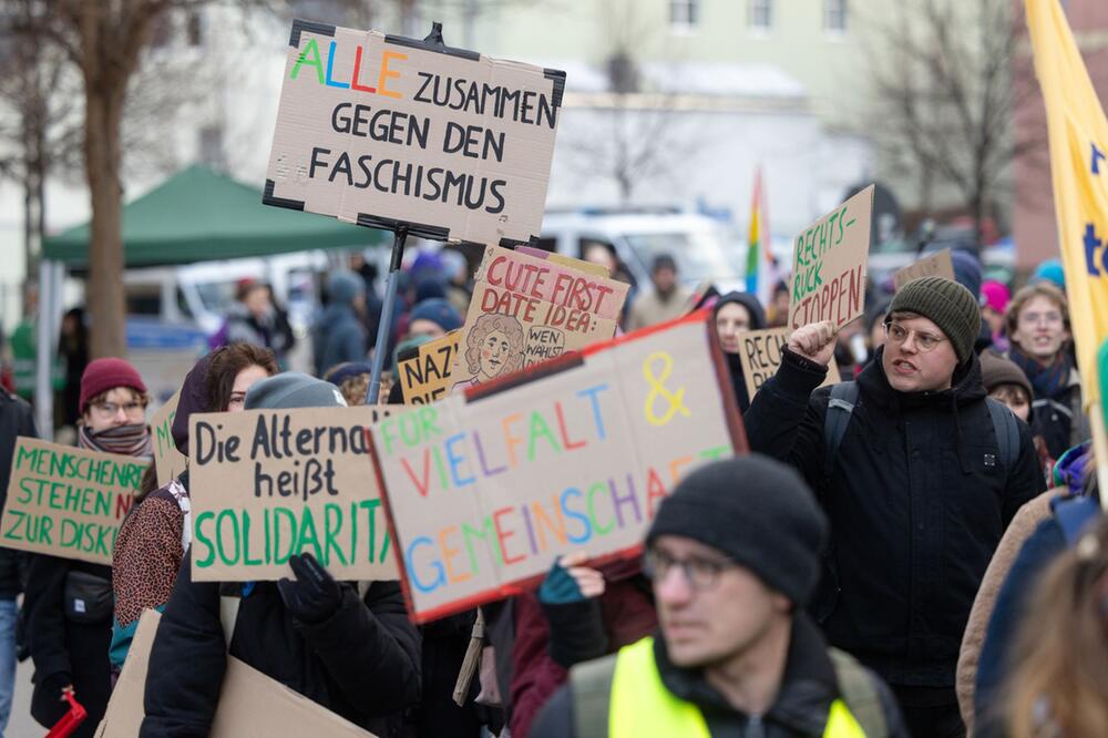 Demonstration gegen Junge Alternative