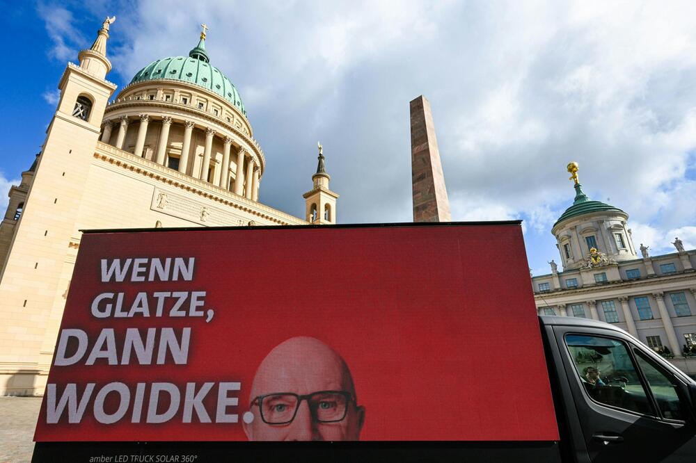 Medienwirksamer Wahlkampf: Mit dem Spruch „Wenn Glatze, dann Woidke“ versucht die SPD im ...