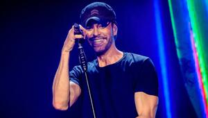 Enrique Iglesias weiß seine Fans noch immer zu begeistern.